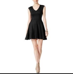 Bar lll fit and Flare black skater style dress vneck size small